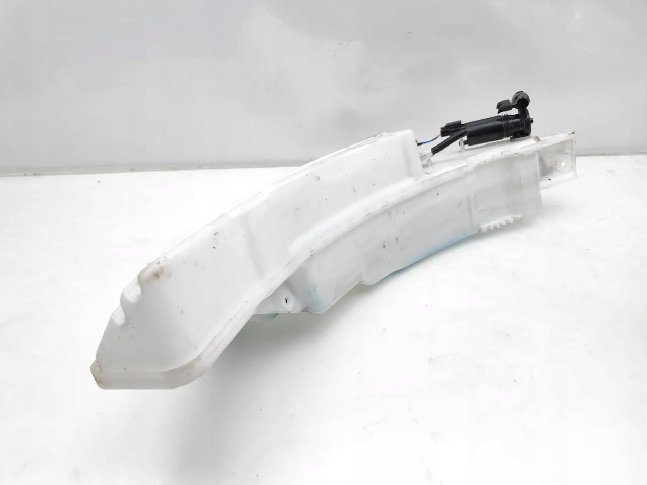 LAND ROVER Range Evoque 2024 suv 4/5dr K8D2-17B613-BD 1057856 (20-24)