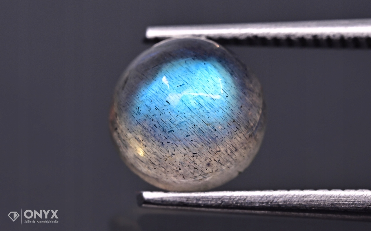 Labradorit kabošon A kulatý fi 7 mm