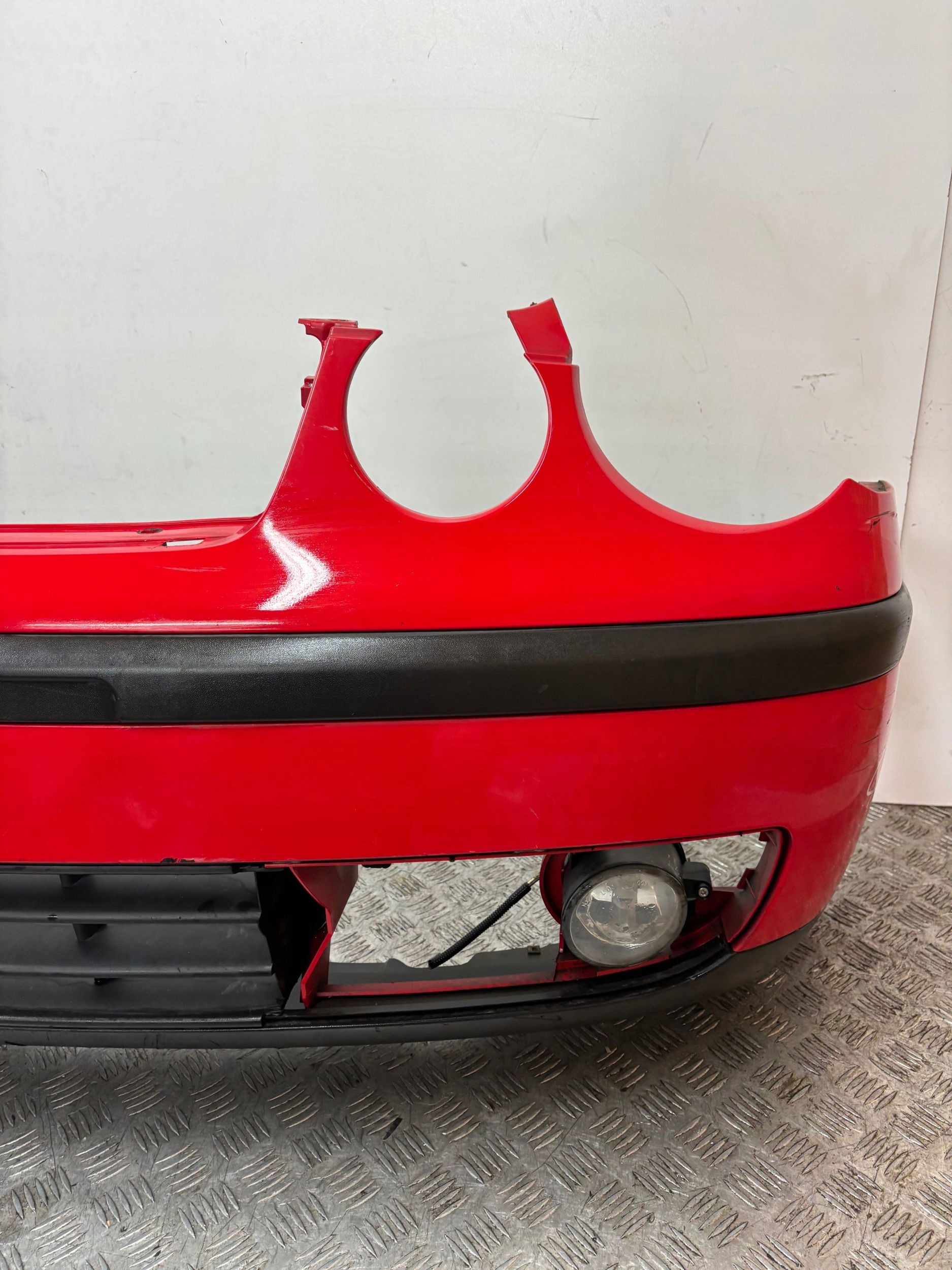 bumper front front VW POLO 6Q 01