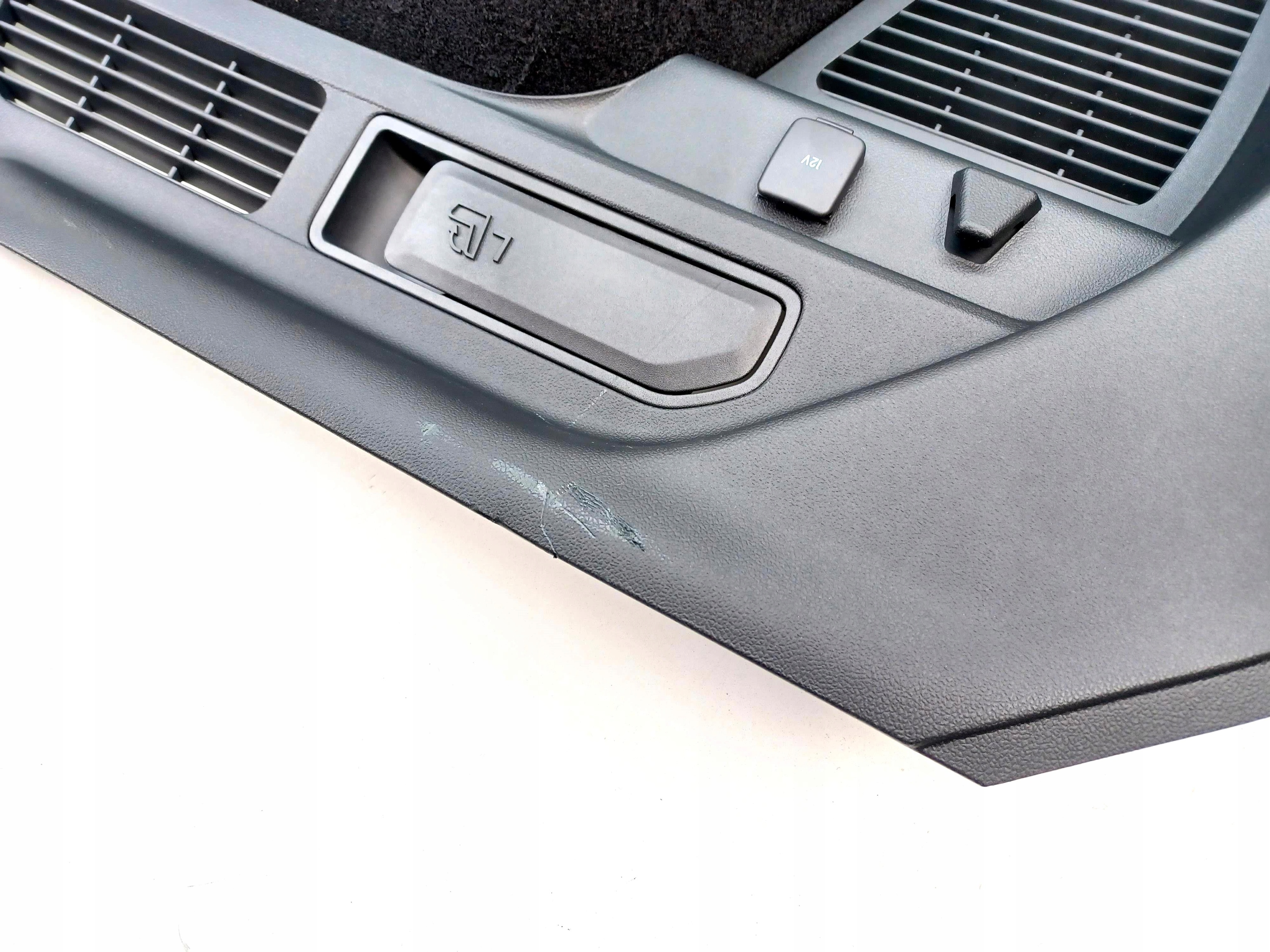 NOWA ORG TAPICERKA BAGAŻNIKA LEWA FORD KUGA MK3 Producent części Ford OE