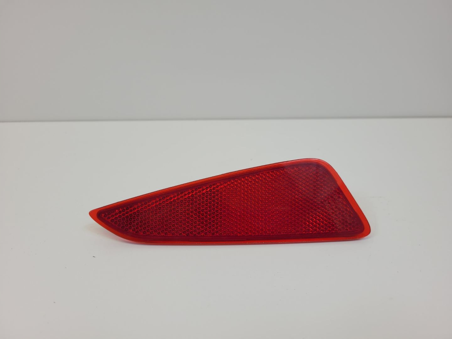 Odblask left side Toyota Yaris XP130 2nd facelift 2018 81920-F4010