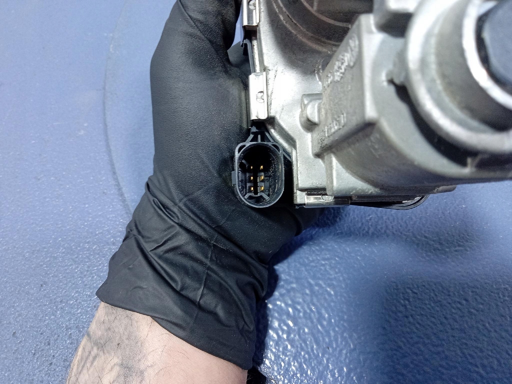 vw UP seat MII SKODA CITIGO 1.0 12V ДРОССЕЛЬНАЯ ЗАСЛОНКА 04G133062D