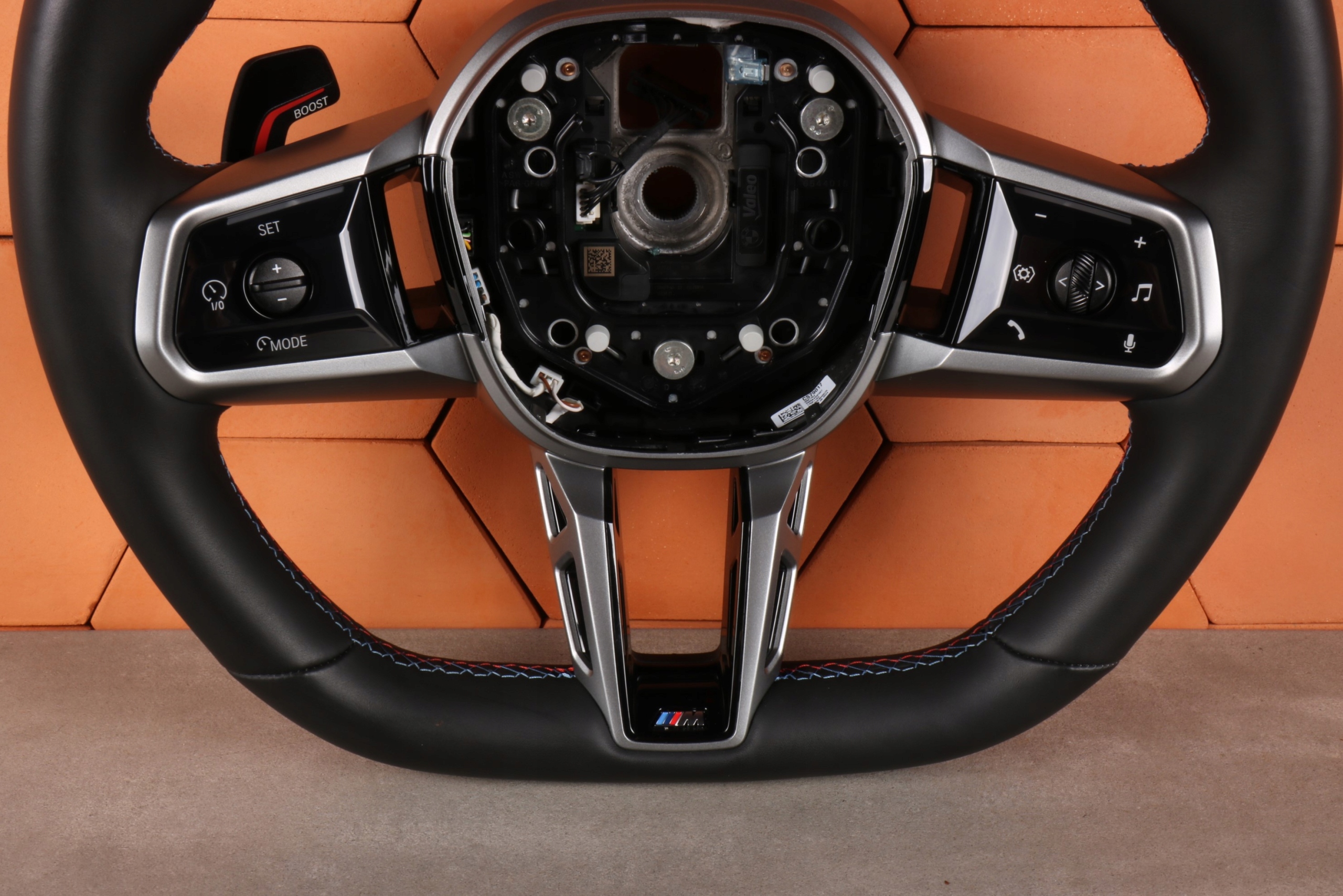 BMW 5 G60 G61 i5 M60 originál steering wheel, m-packet BOOST ASYSTENT