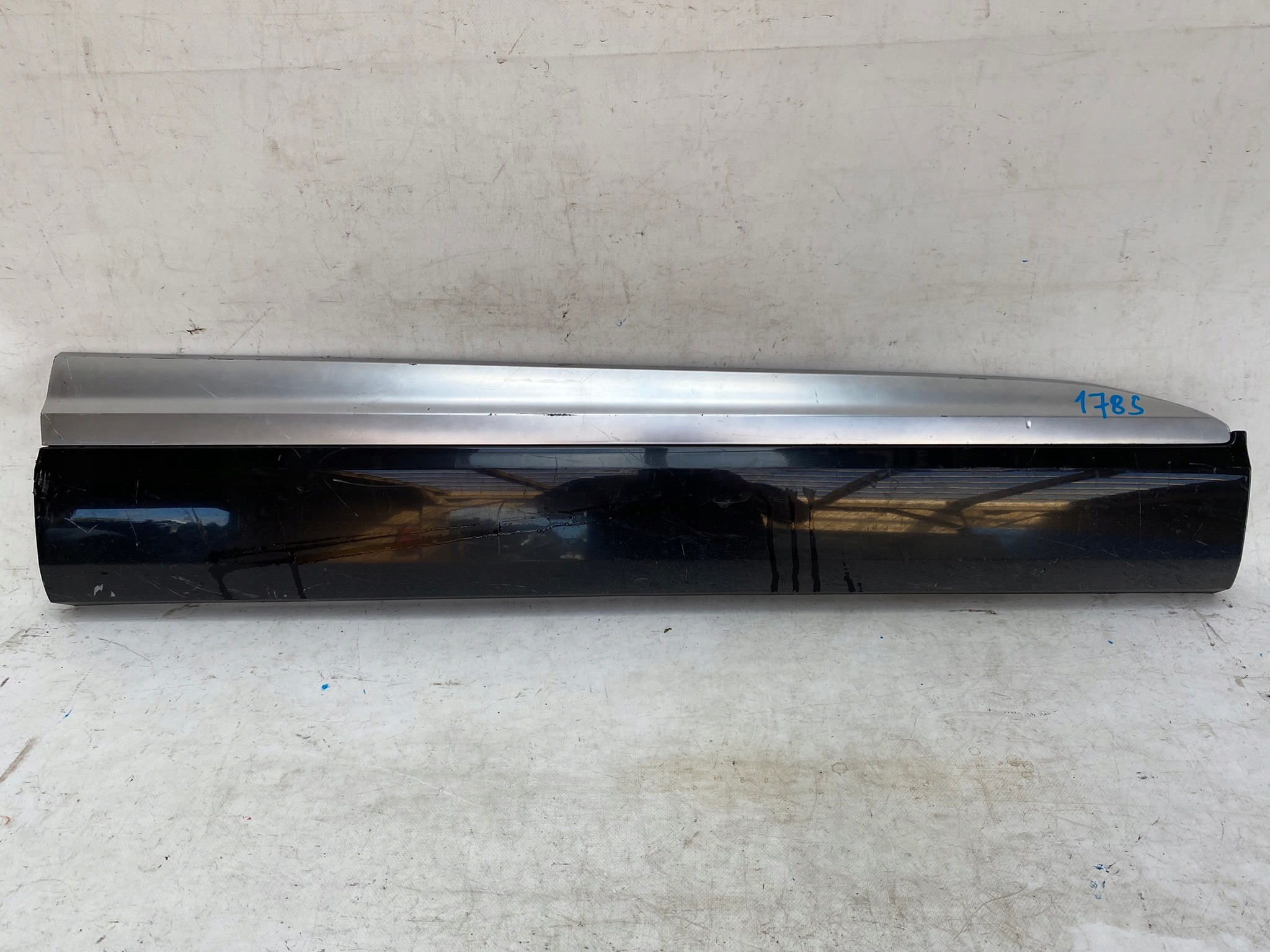 AUDI Q7 II 15- SLINE moulding door right front 4M0853960B