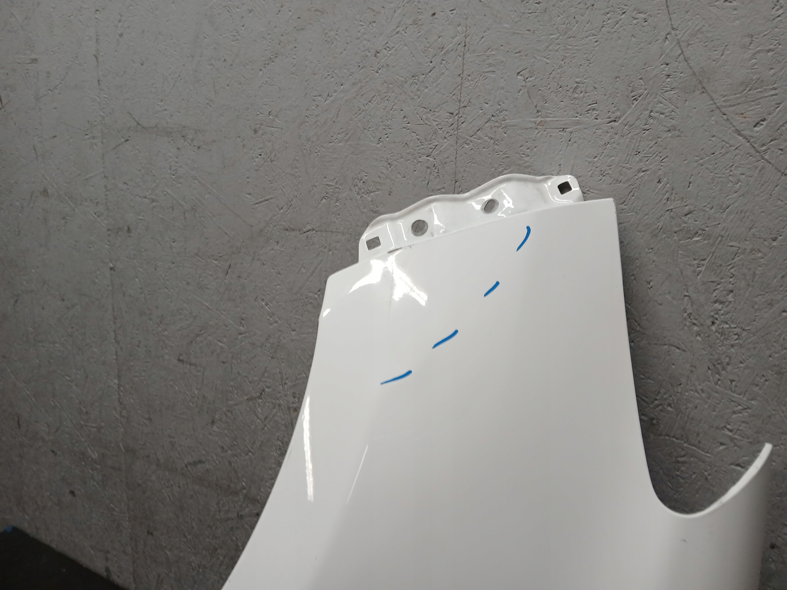 fender front left TOYOTA YARIS III 3 11-20