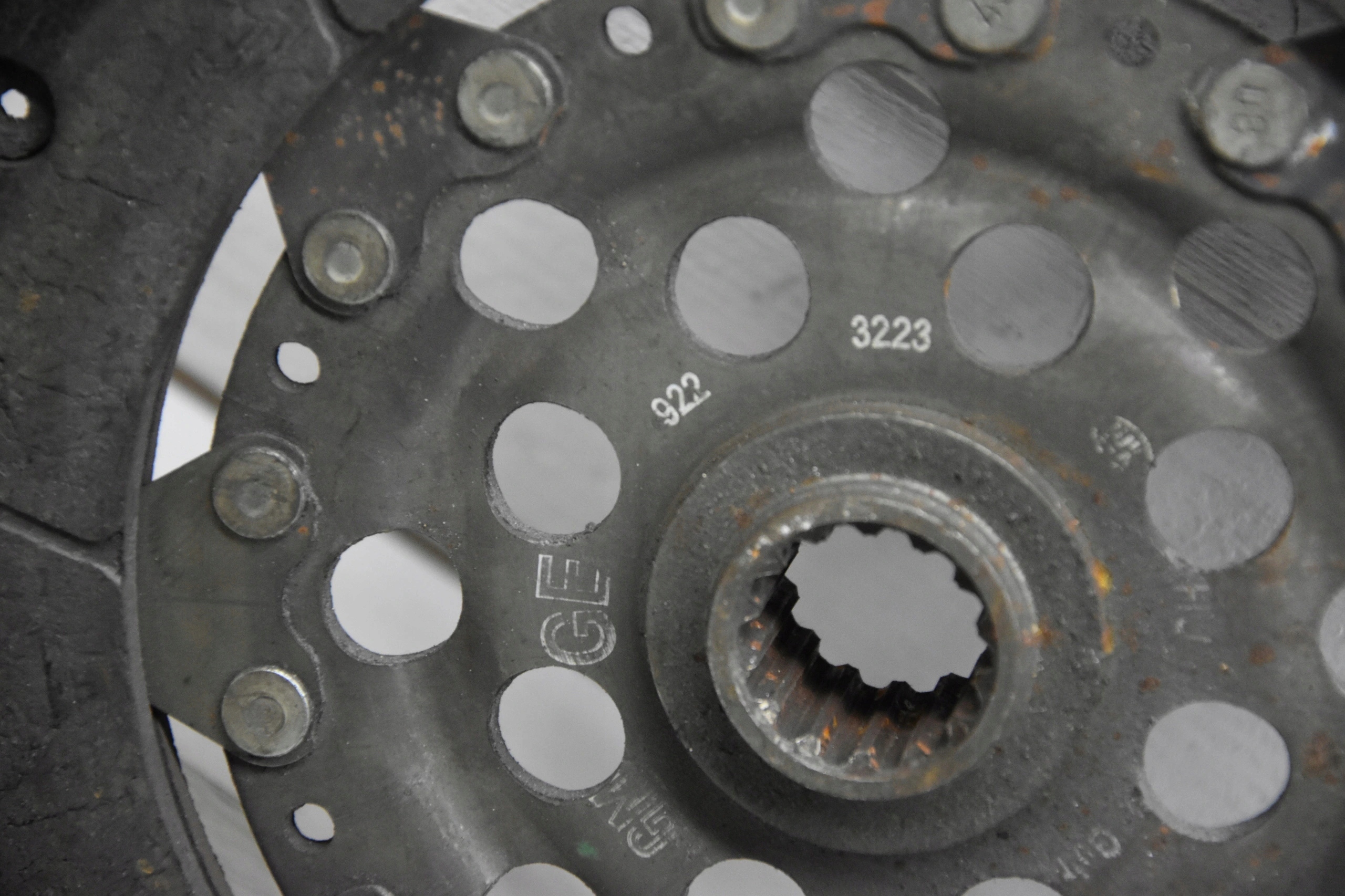 Disque Embrayage OPEL 1.9 1.7 9223223 GE