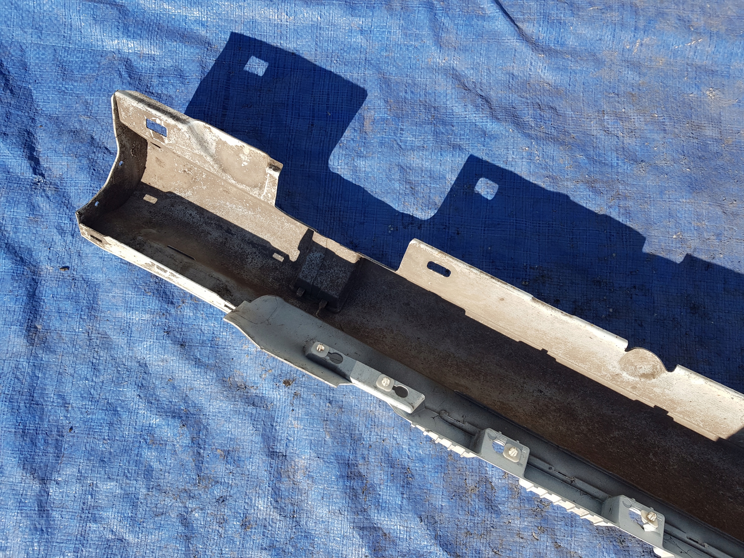 moulding threshold left MERCEDES W207 C207 AMG C650 650