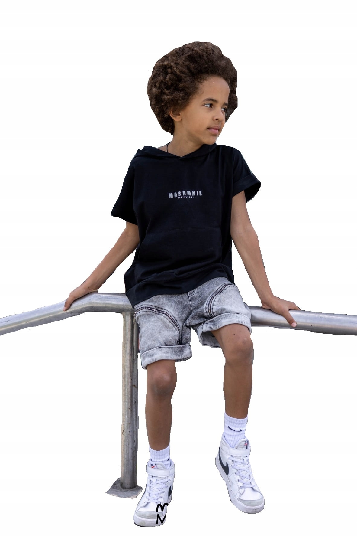 

Czarny t-shirt kangurka wolf Mash Mnie 104/110