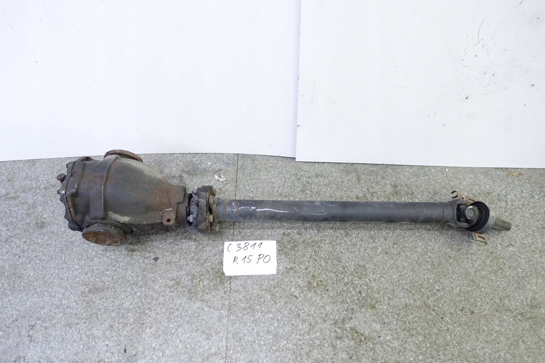 differential rear diff MERCEDES C W203 2.2 2103513308