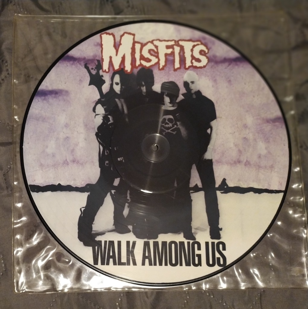 Misfits Walk Among Us - Muzyka - Allegro.pl
