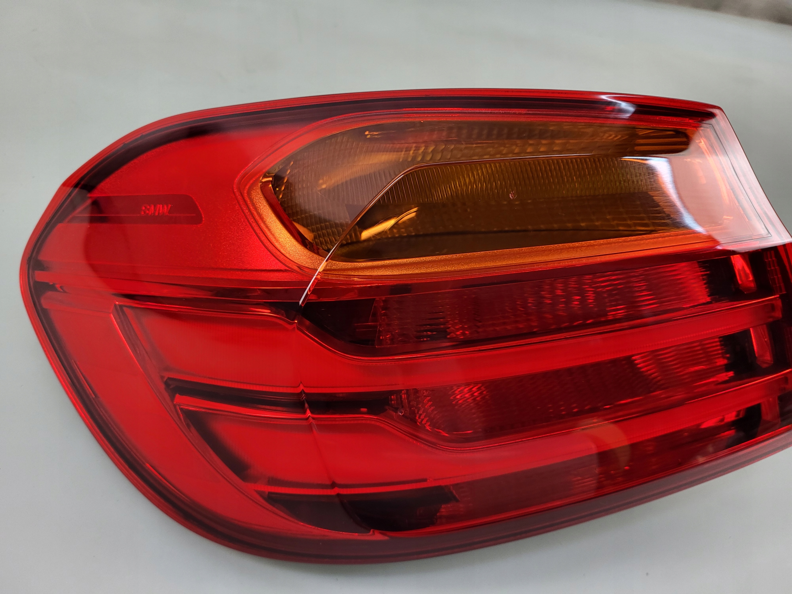 BMW 4 F32 COUPE M4 F82 F83 CABRIO F33 F36 LAMPA PRAWY TYŁ TYLNA PRAWA OEM Typ samochodu Samochody osobowe