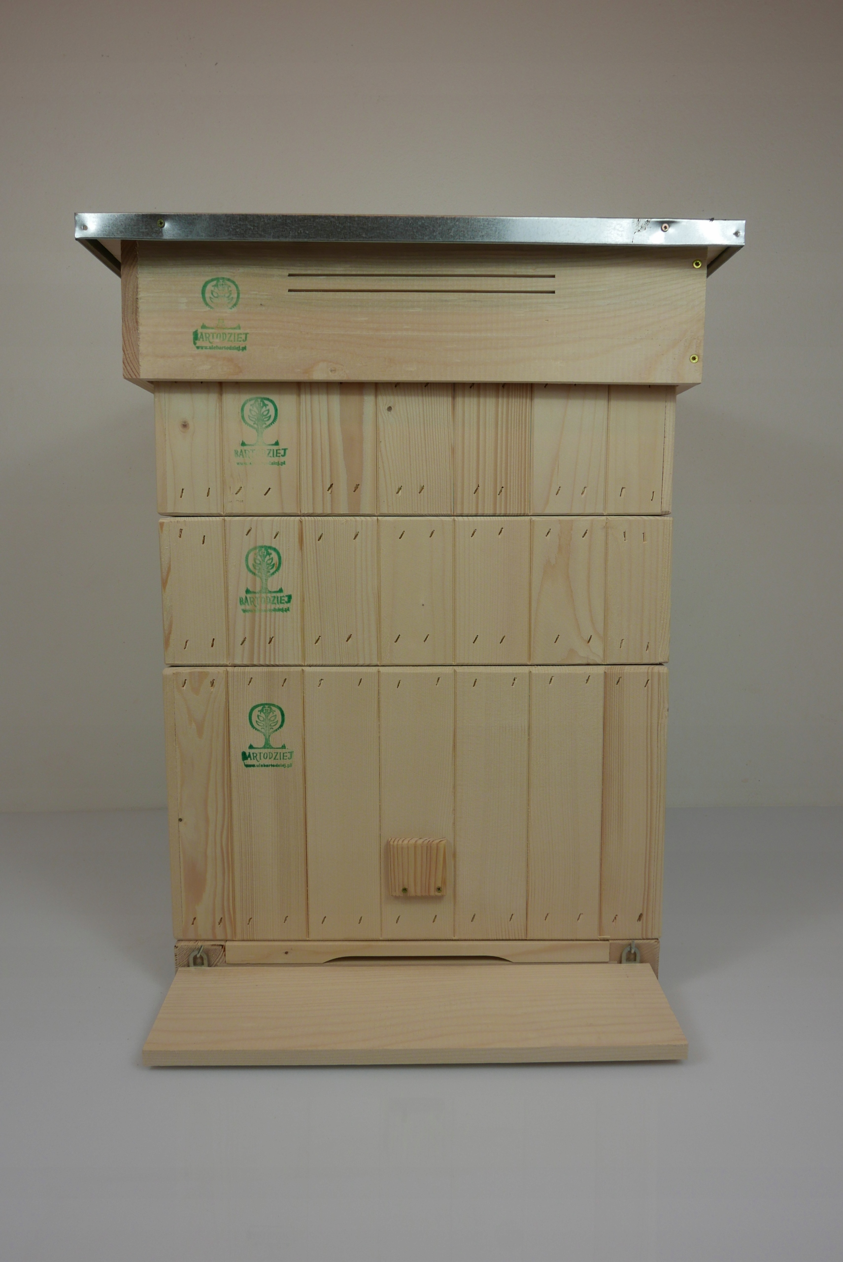 Ul WIELKOPOLSKI 12/ 1KORPUSY+2x NADSTAWKA