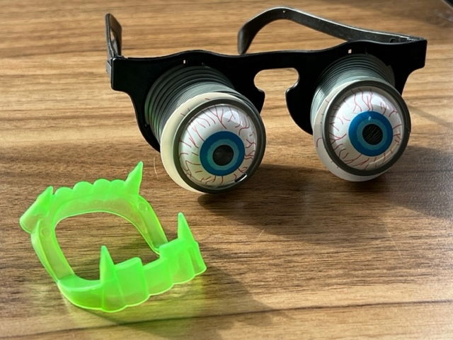 Okulary wypadające oczy Halloween+ szczęka wampira Typ maska