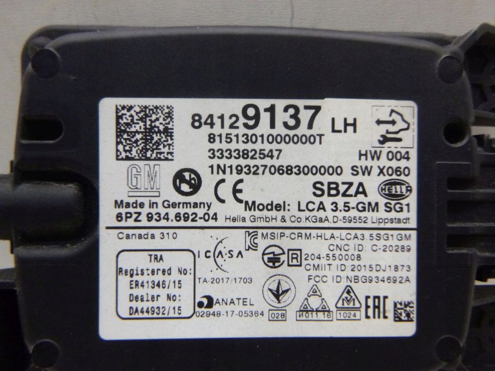 INSIGNIA B II CZUJNIK MARTWEGO POLA LEWY 84129137 Numer katalogowy części 84129137