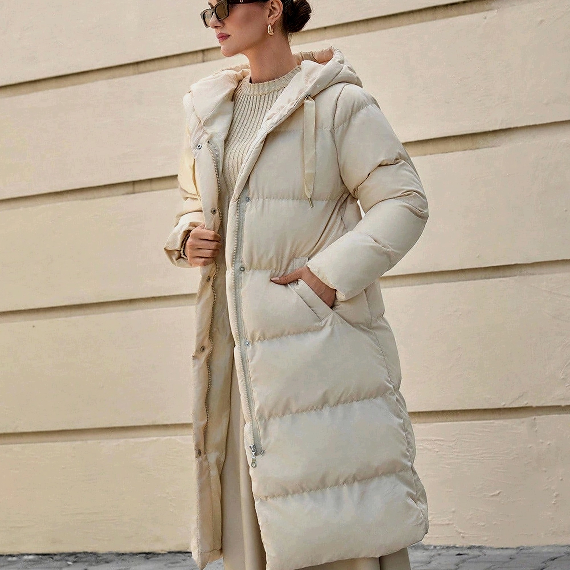 Prošívaný kabát za koleno Camel Z Dámské pantofle s peřím Casual L 40