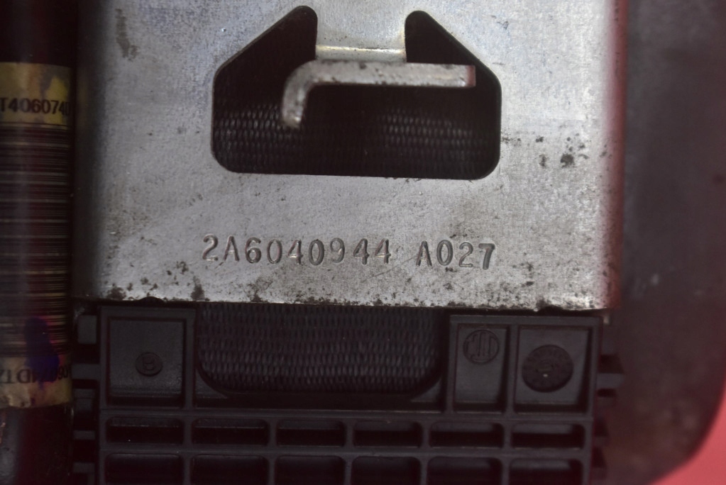Gurten Sicherheits rechts vorne Spanner 1K4857706E VW JETTA 5 V 05-11