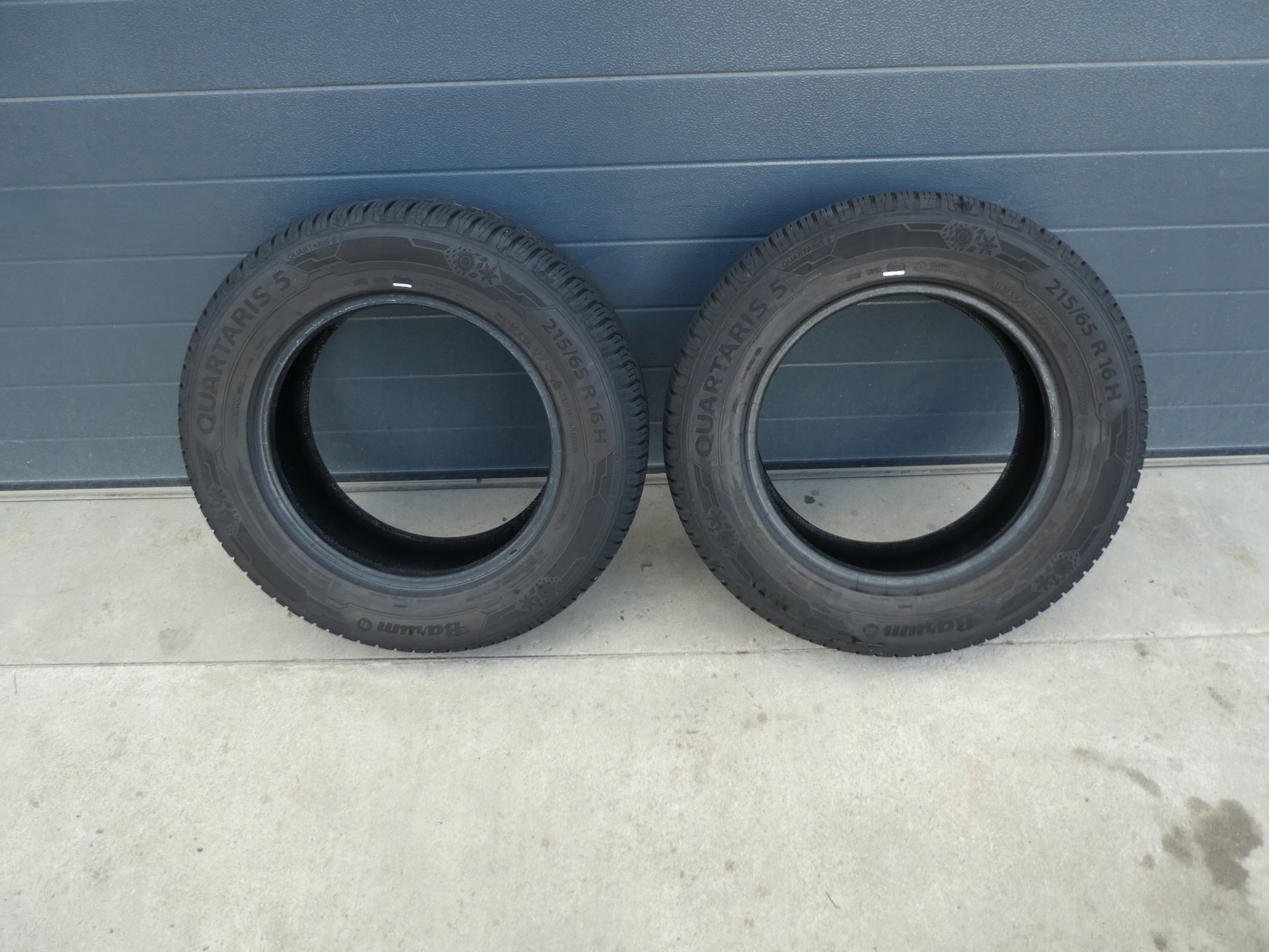 2X Pneumatiques, pneus Barum 215/65/16 2022R