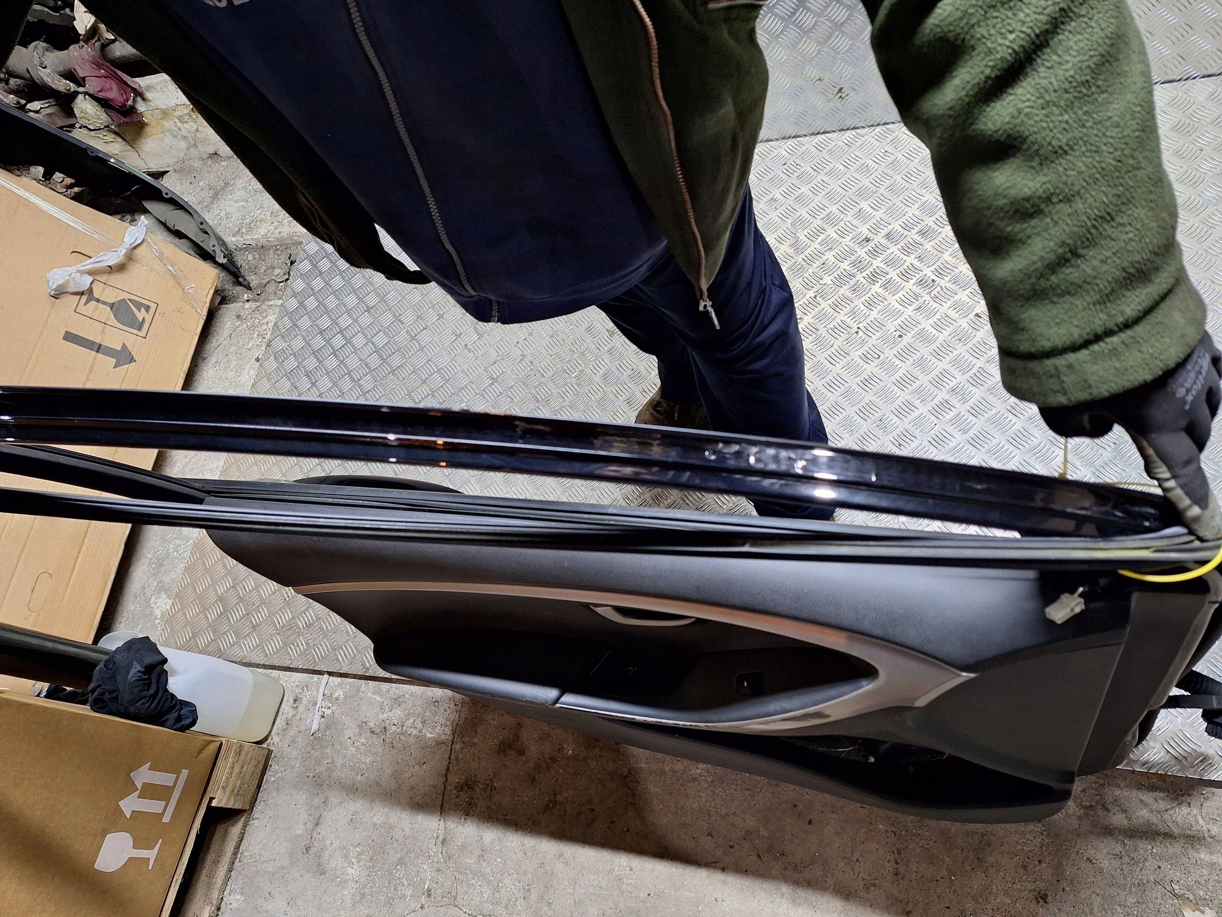 door left front HYUNDAI i30 II 12-17 complete