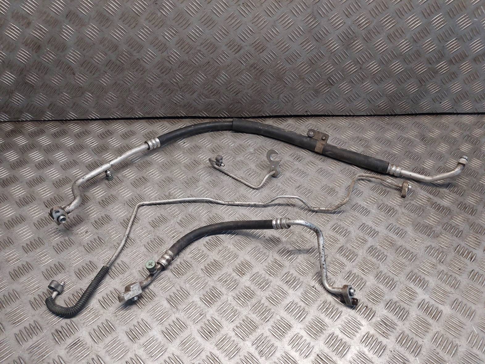 vedení klimatizaci KOMPLET SUBARU FORESTER a 2.0 16V