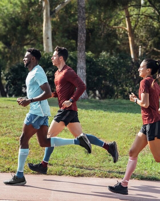 OPASKI KOMPRESYJNE THE RUN CEP 4.0 MĘSKIE r. III Kod producenta WS305R2