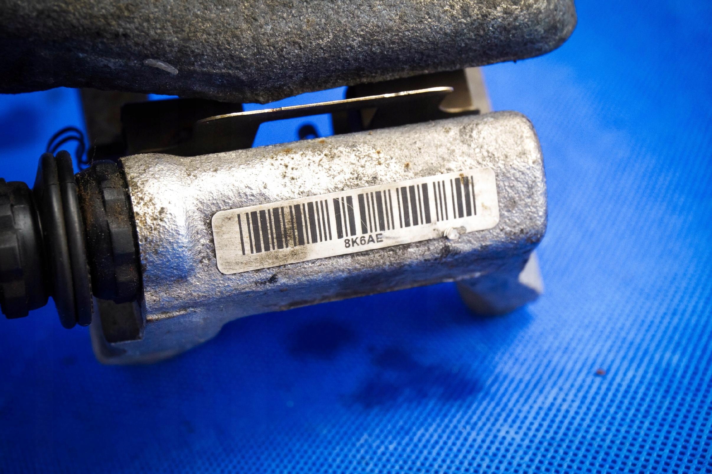 caliper brake rear part PR Audi A4 8K A5 8K0615406AE