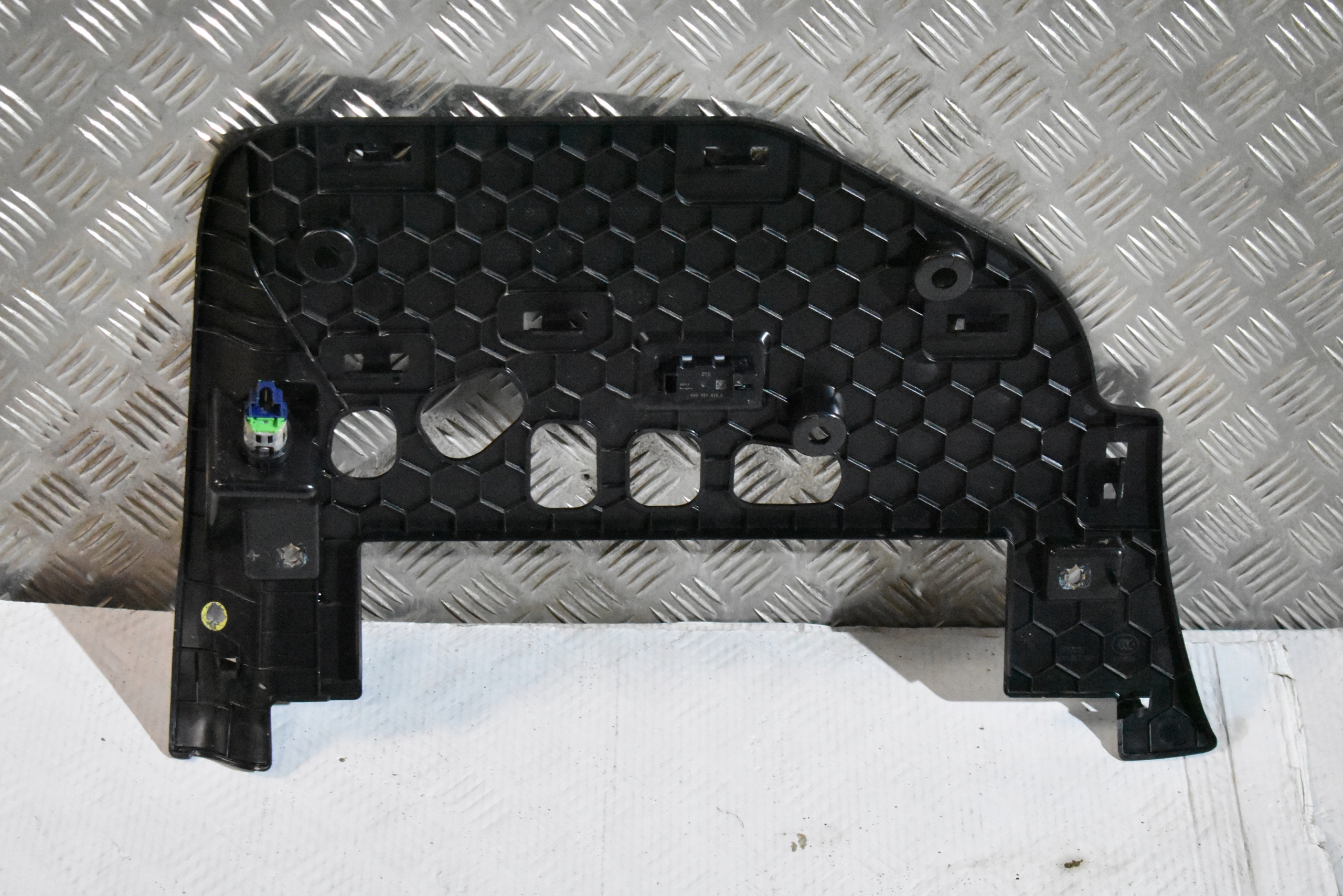IDEALNA cover lower consoles PORSCHE 1