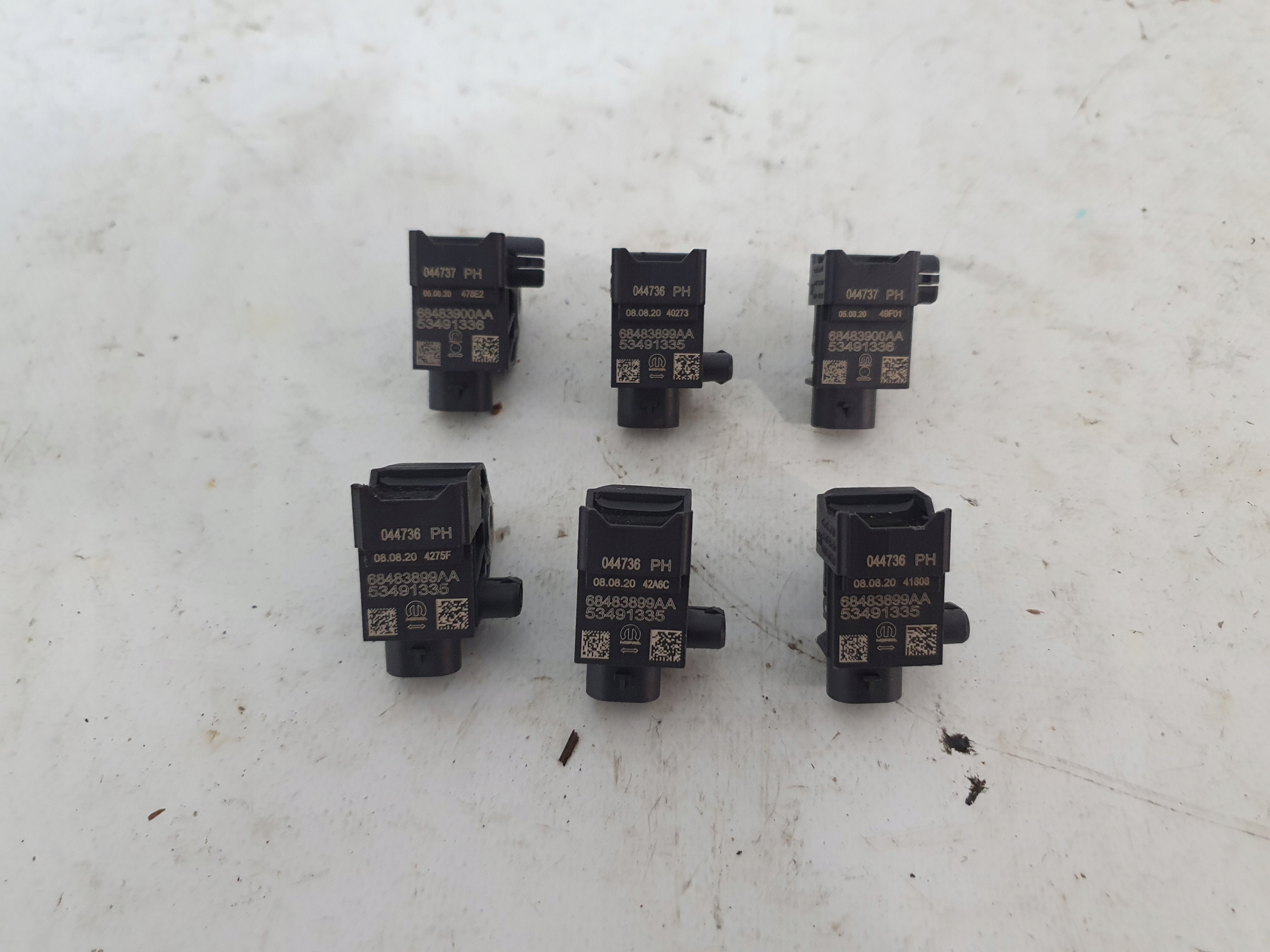 CHRYSLER PACIFICA II 16- Crashsensor Drucksensor UDERZENIOWY 68483899AA