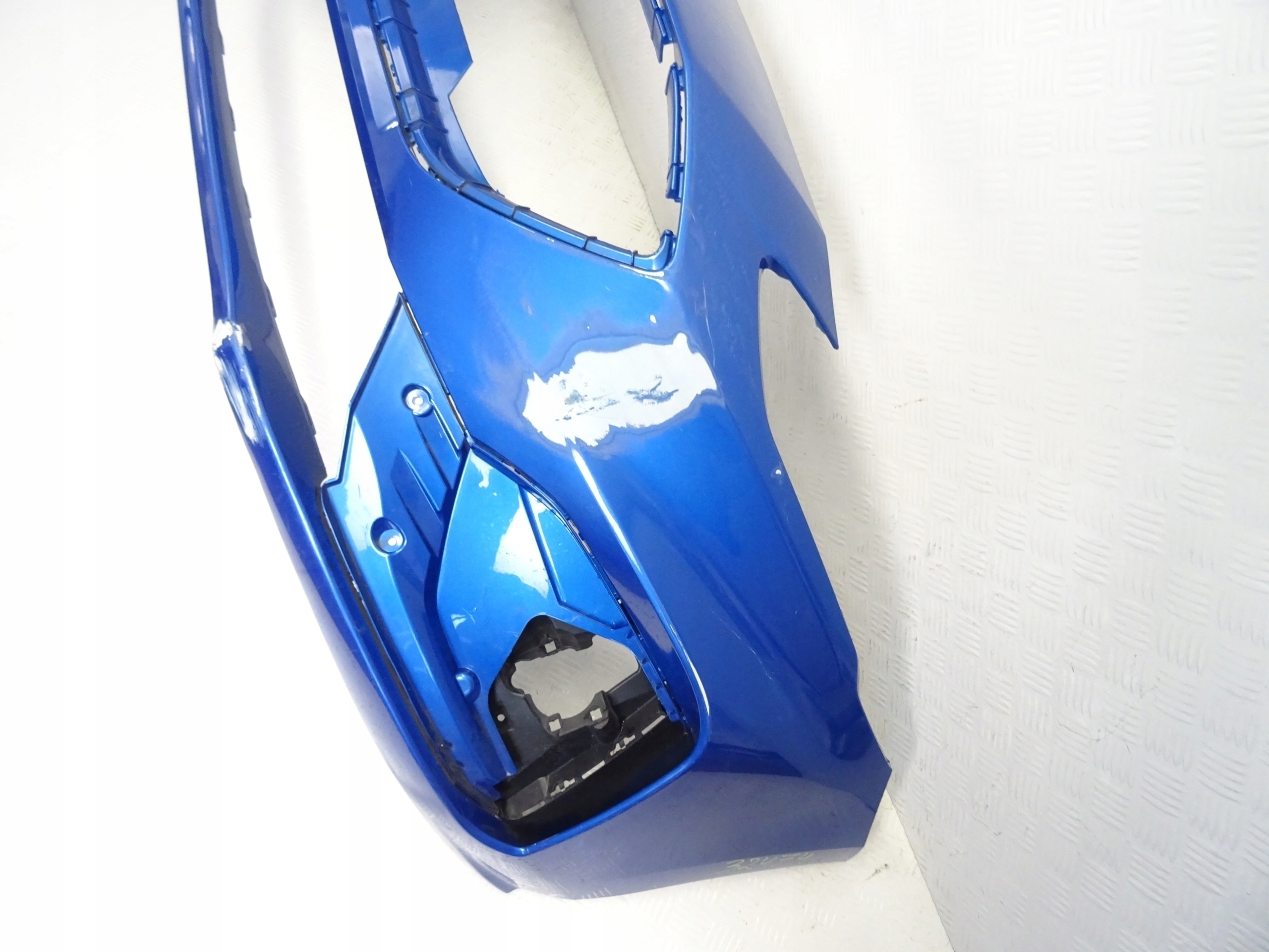 Ford Focus MK4 ST nárazník predok predný