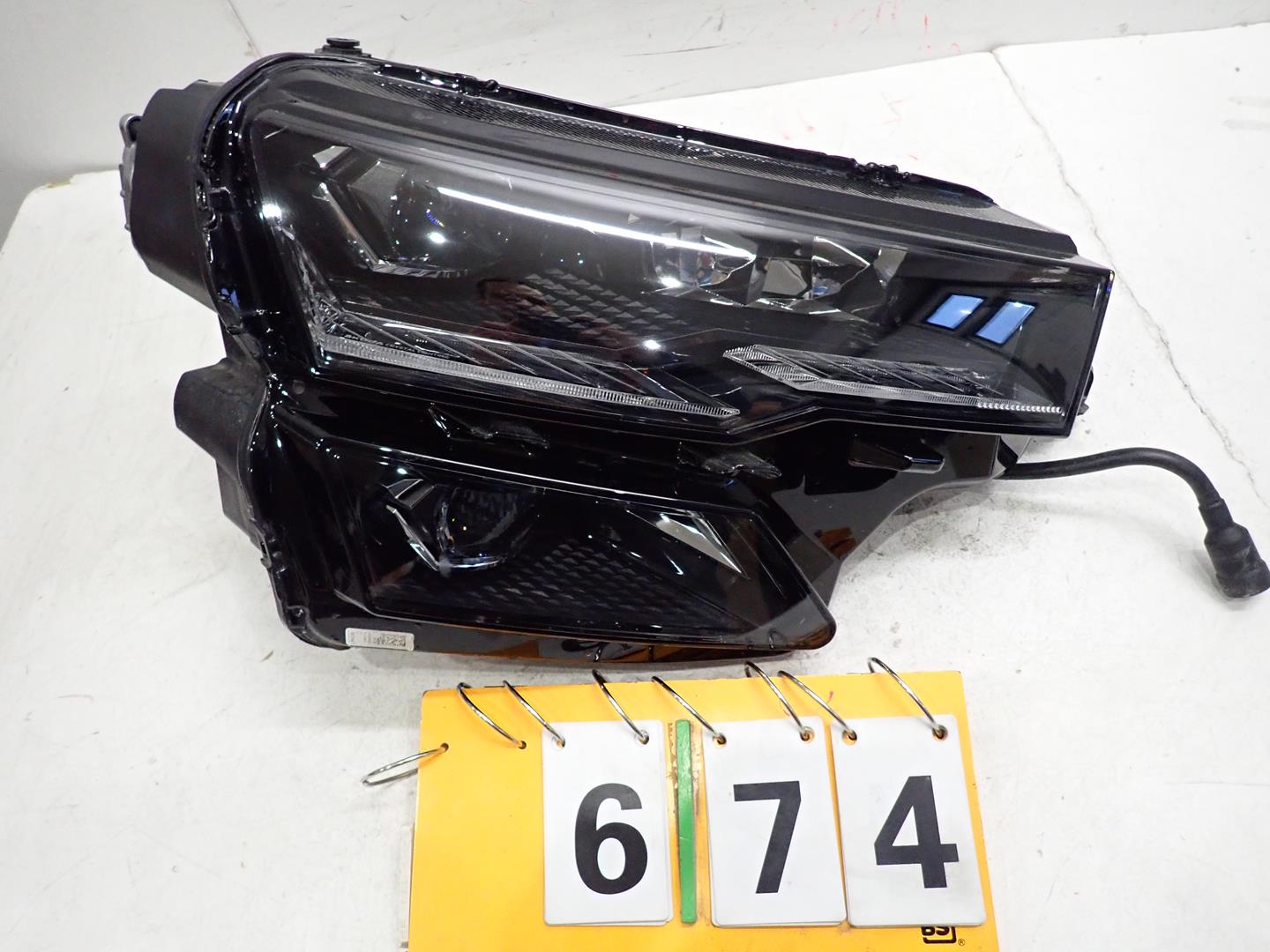 light front front right SKODA KAROQ LIFT 2021- FULL LED 57B941036
