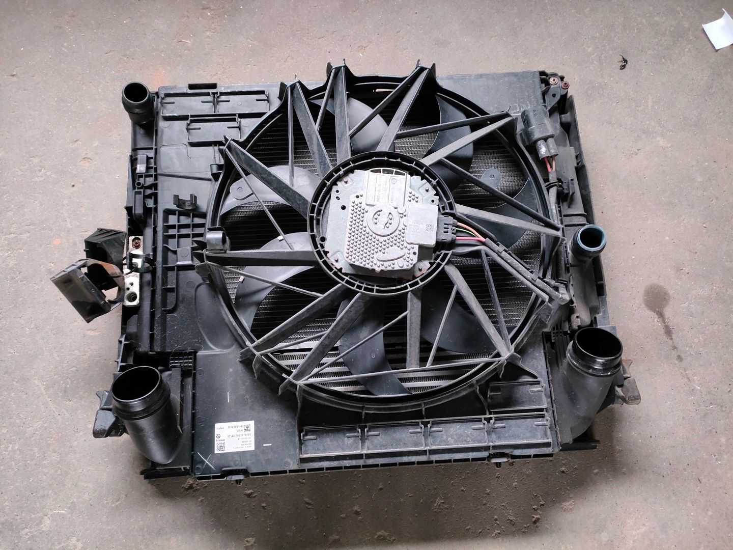 BMW X3 F25 N47 КОМПЛЕКТ РАДИАТОРЫ