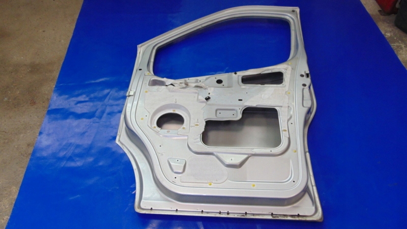 door right front VIVARO TRAFIC PRIMASTER 01-14R