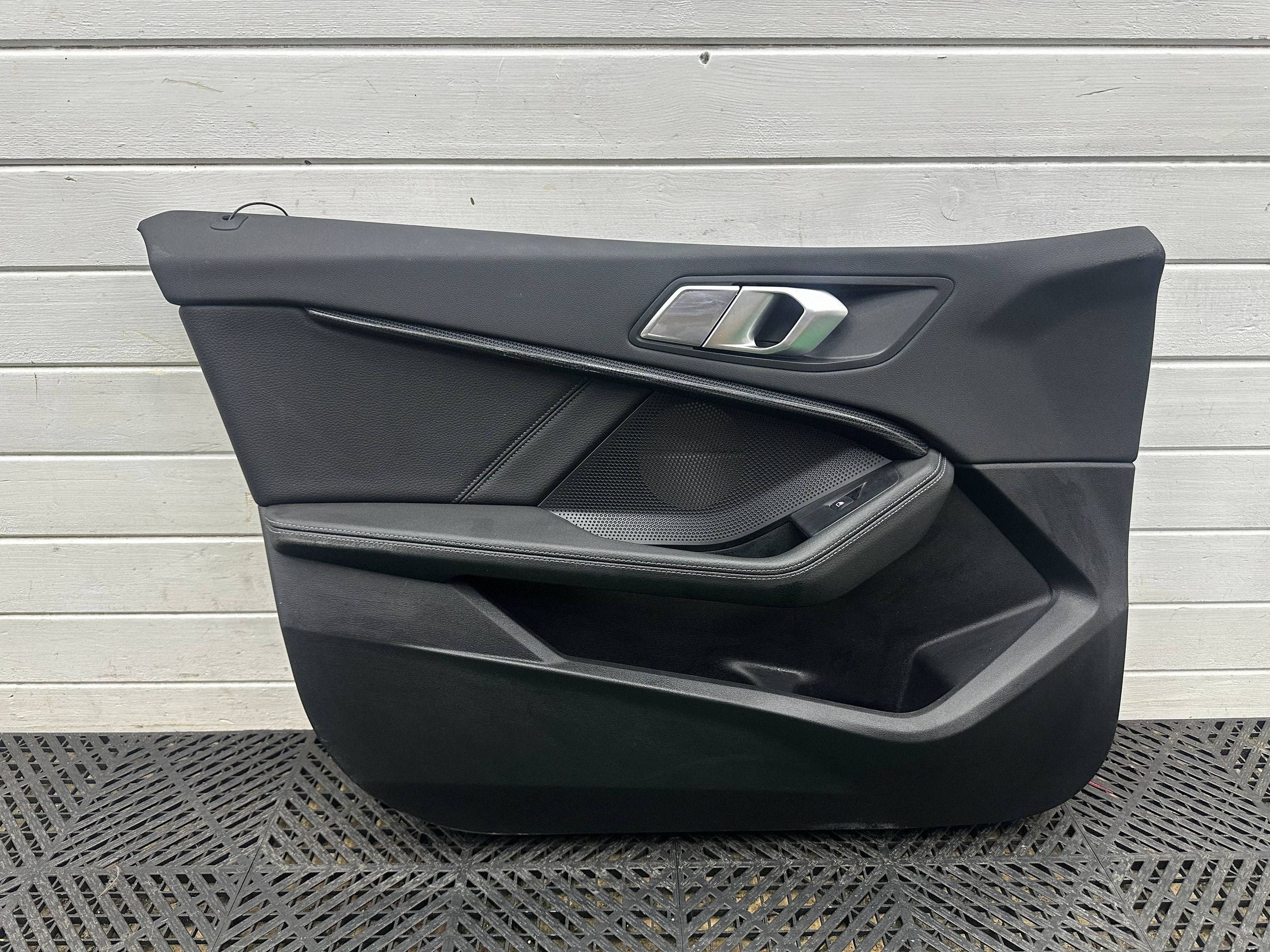 Seite Tür BMW 1 F40 9870122