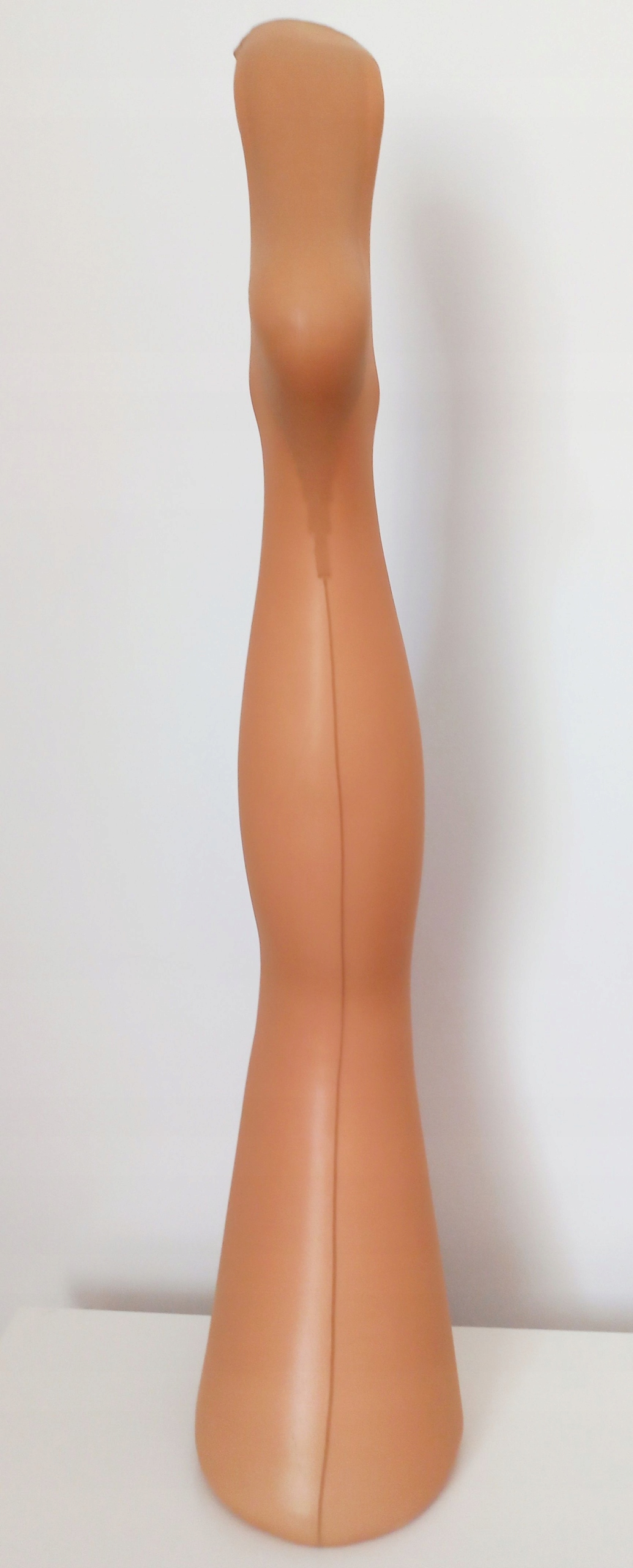 

Rajstopy z szewkiem Preda 20 den beż r.3/4