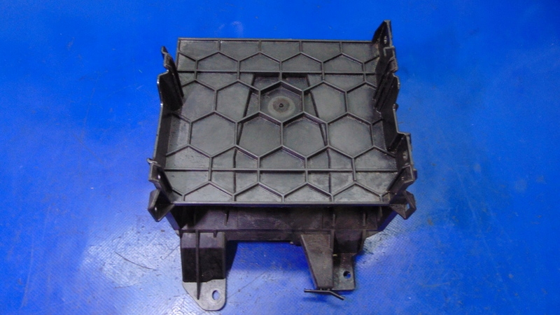 bracket holder STEROWNIKA 8T0907368A AUDI A5 8T 07-16R