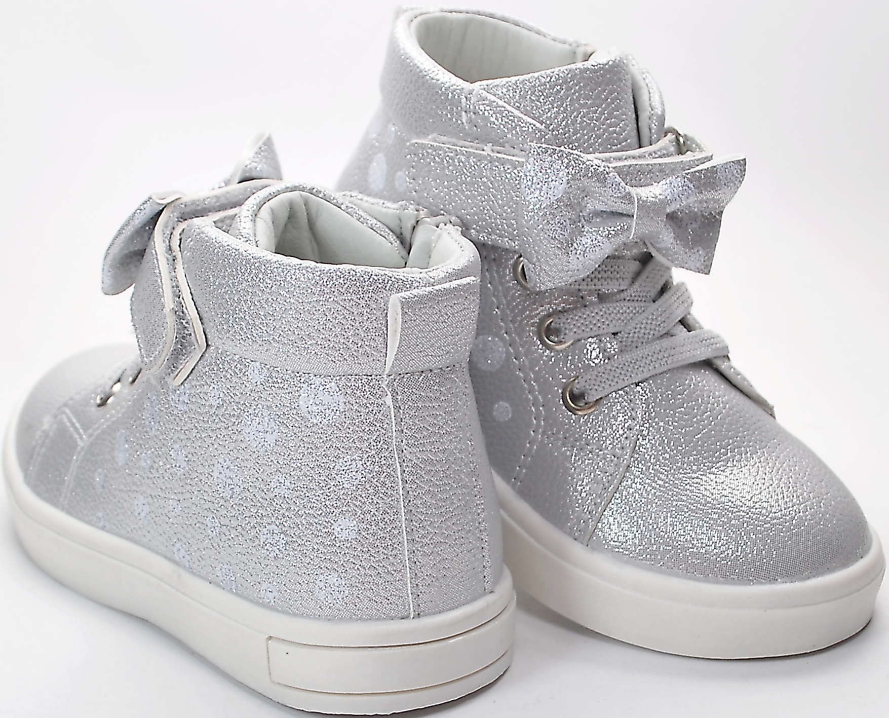 SREBRNE BOTKI TRZEWIKI wkł profil skóra suwak r 22 Bohater / Bajka brak