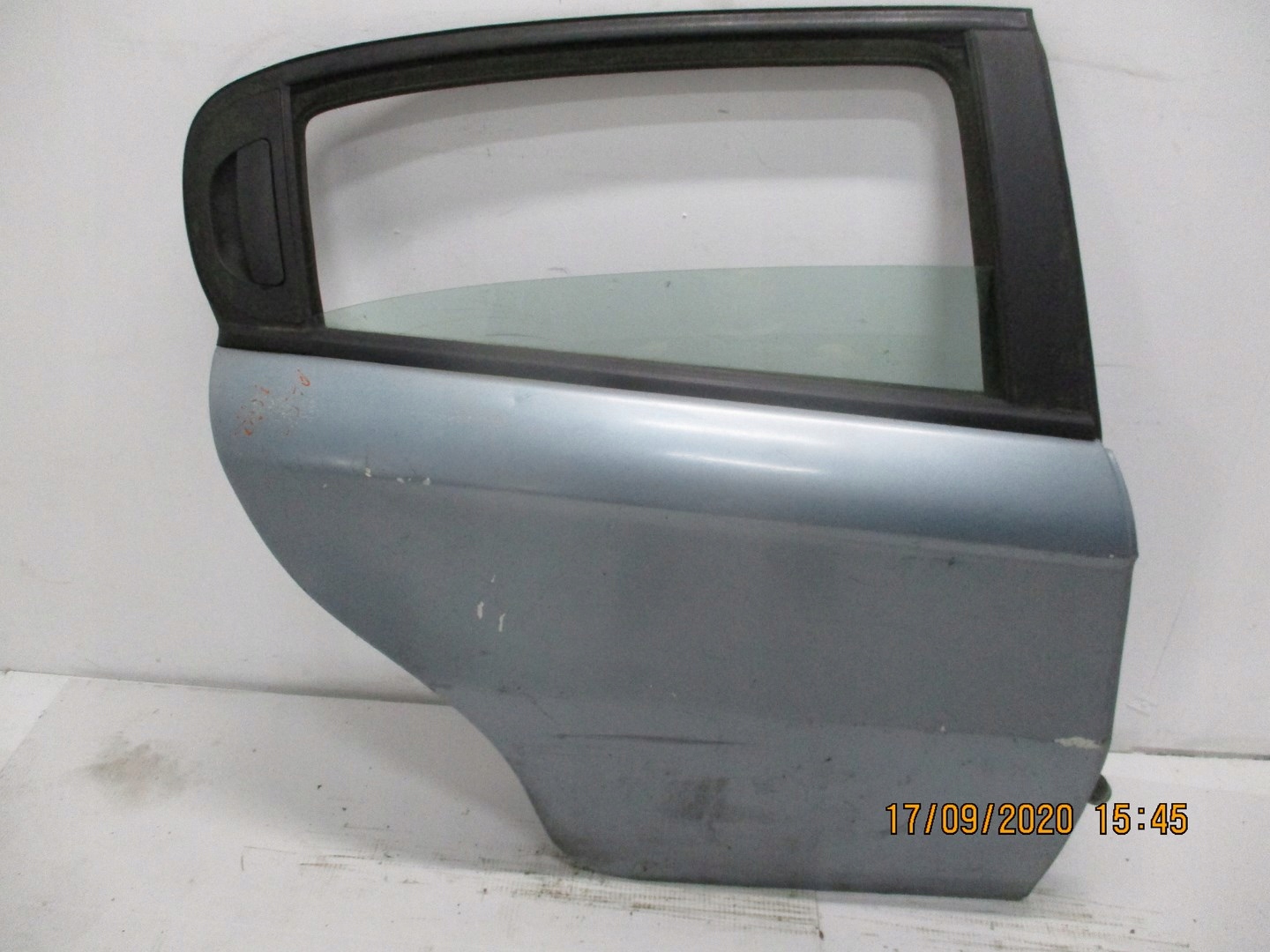 door Alfa Romeo 147 right rear.