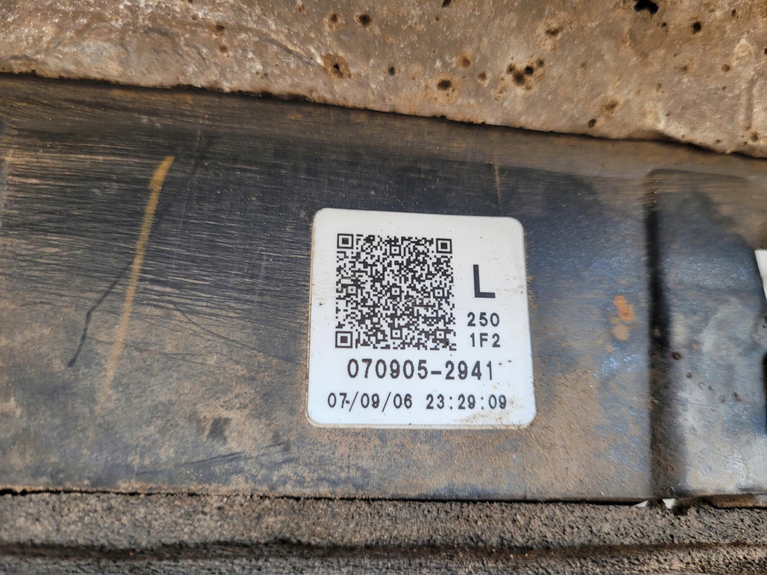 threshold left right moulding threshold left right LEXUS LS 460 IV 600 1F2