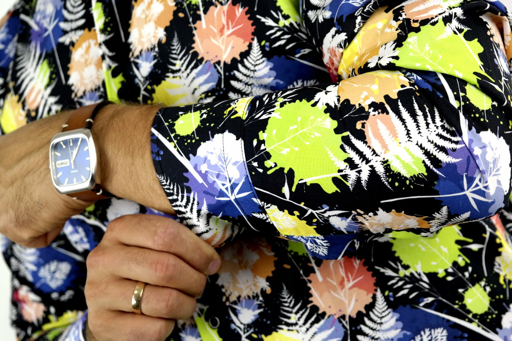 HARVEY JOHNSON Koszula męska HJ131 Rozm M 39/40 Wzór dominujący inny wzór