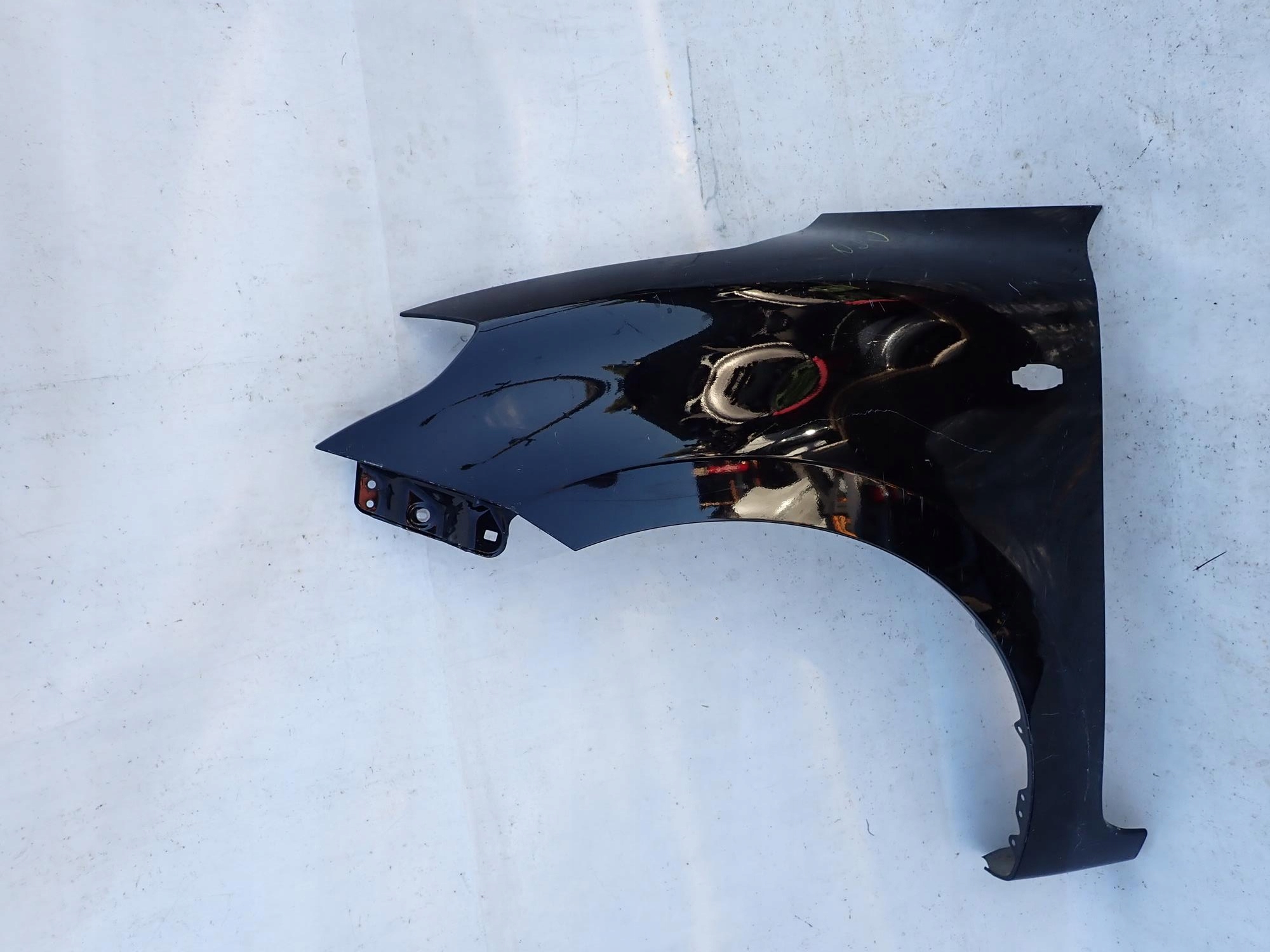 SUZUKI SWIFT V 5 17- fender front front left