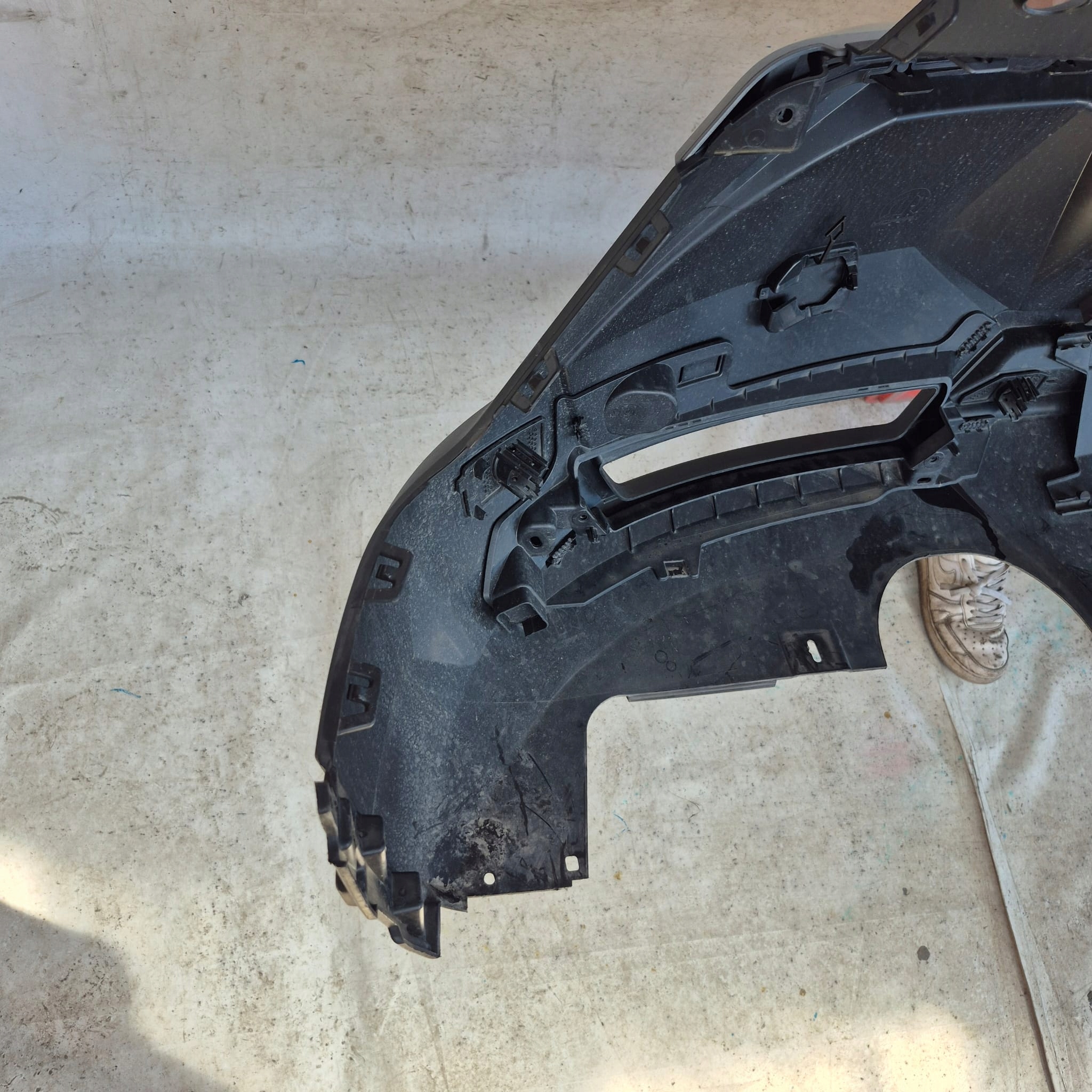PEUGEOT 3008 III 23- bumper rear part rear PDC