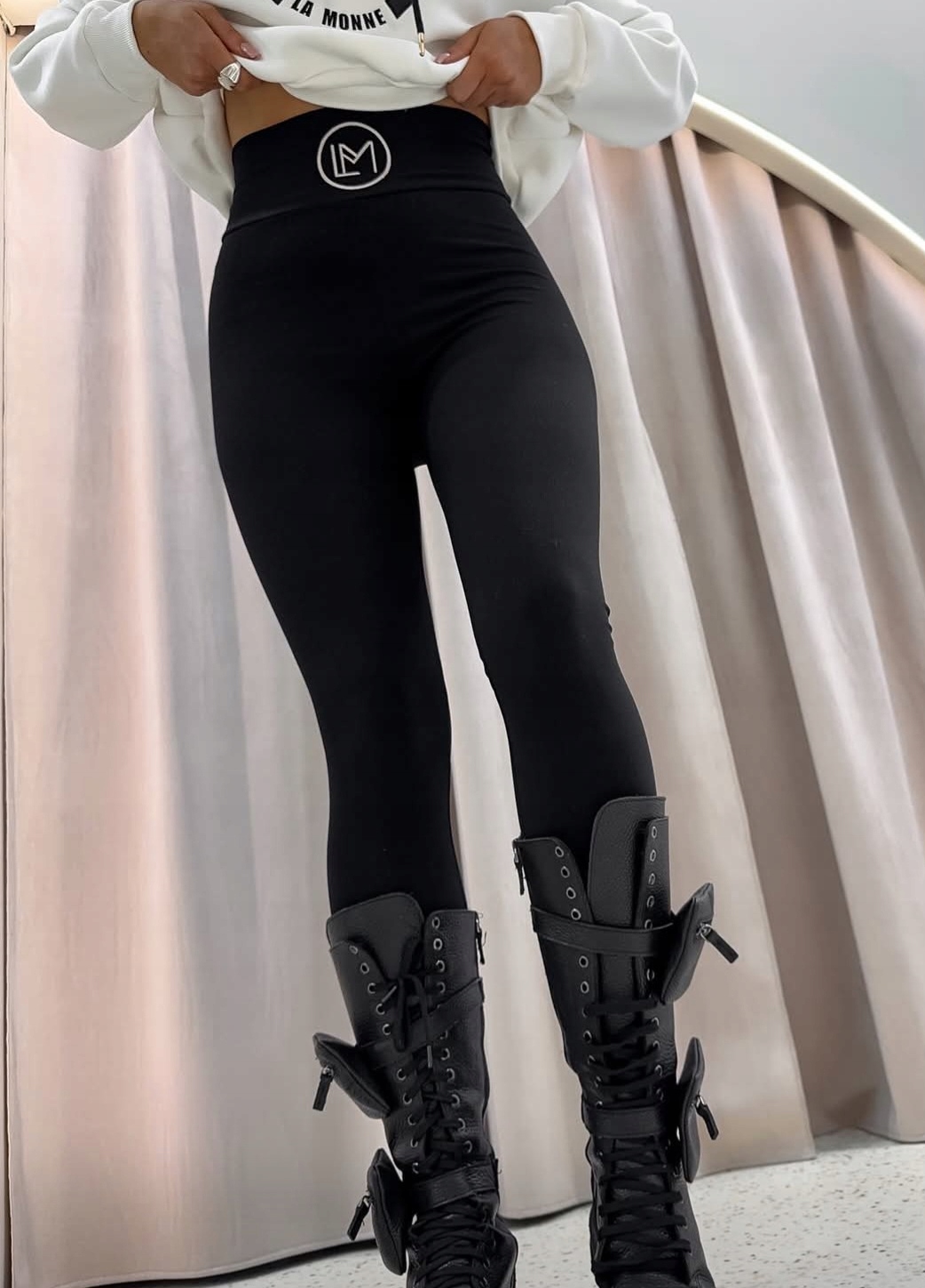 LA MONNE LEGGINSY BELLA CZARNE M Marka LA MONNE