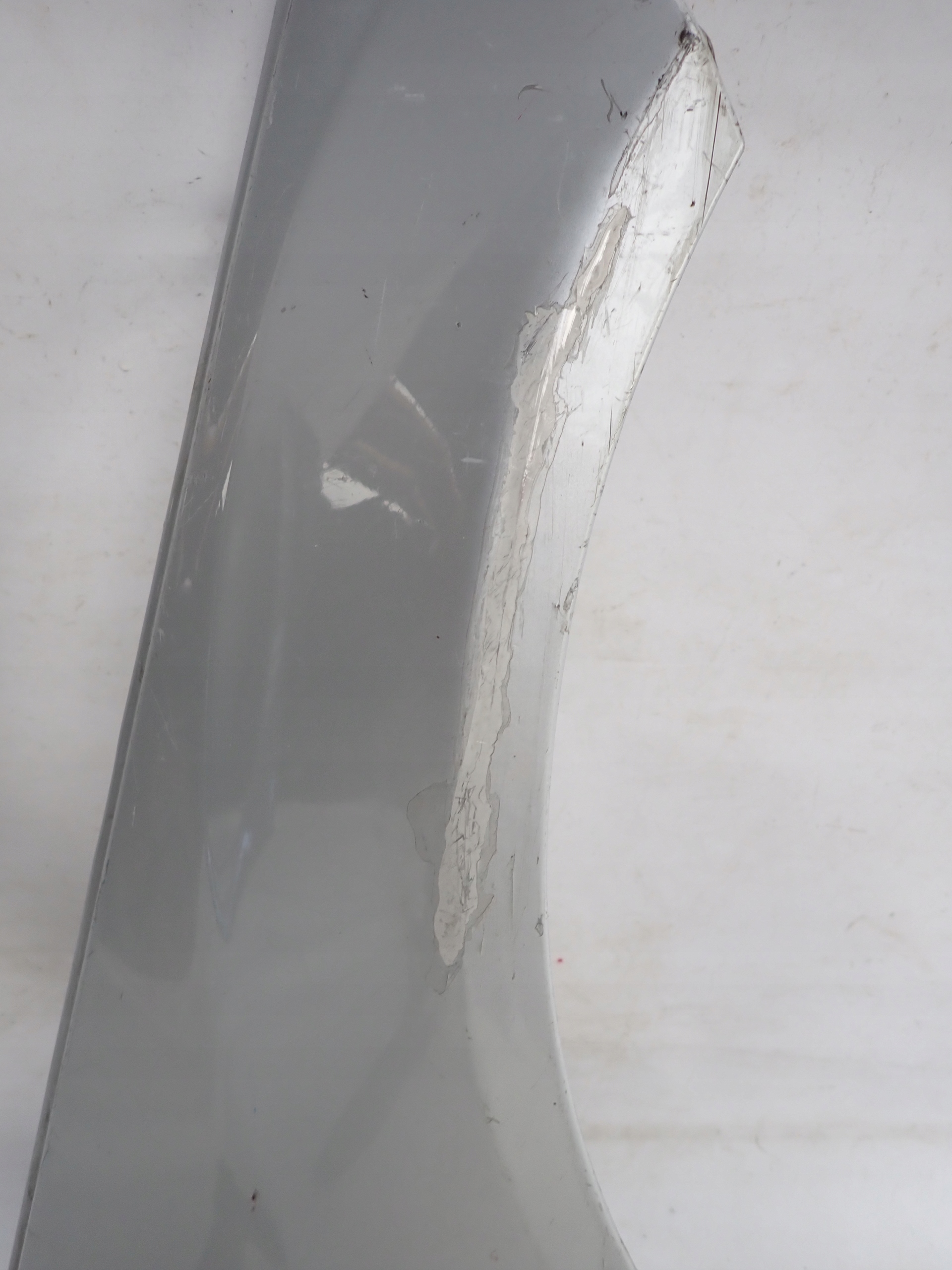 MERCEDES C-KLASA W204 07- fender right front front