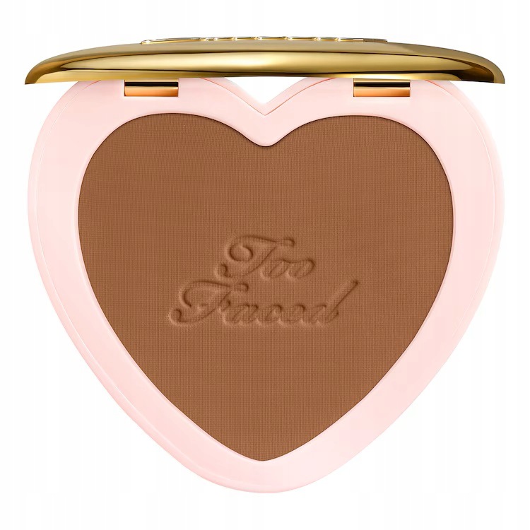 Too Faced Born This Way Soft Blur fixační pudr v kompaktu Deep 4.8 g