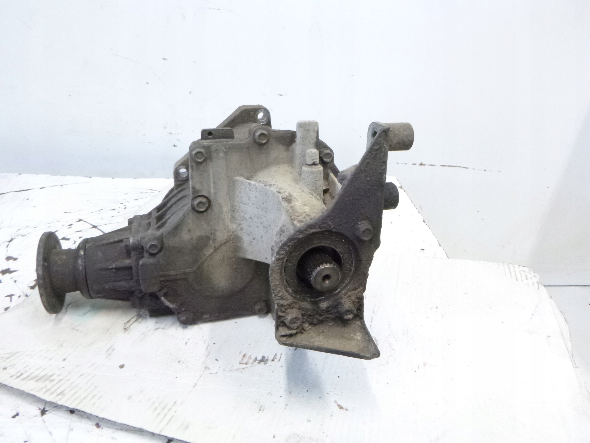 differential diff front Hyundai Santa Fe 2.7 2001r. 4x4 Y010204220