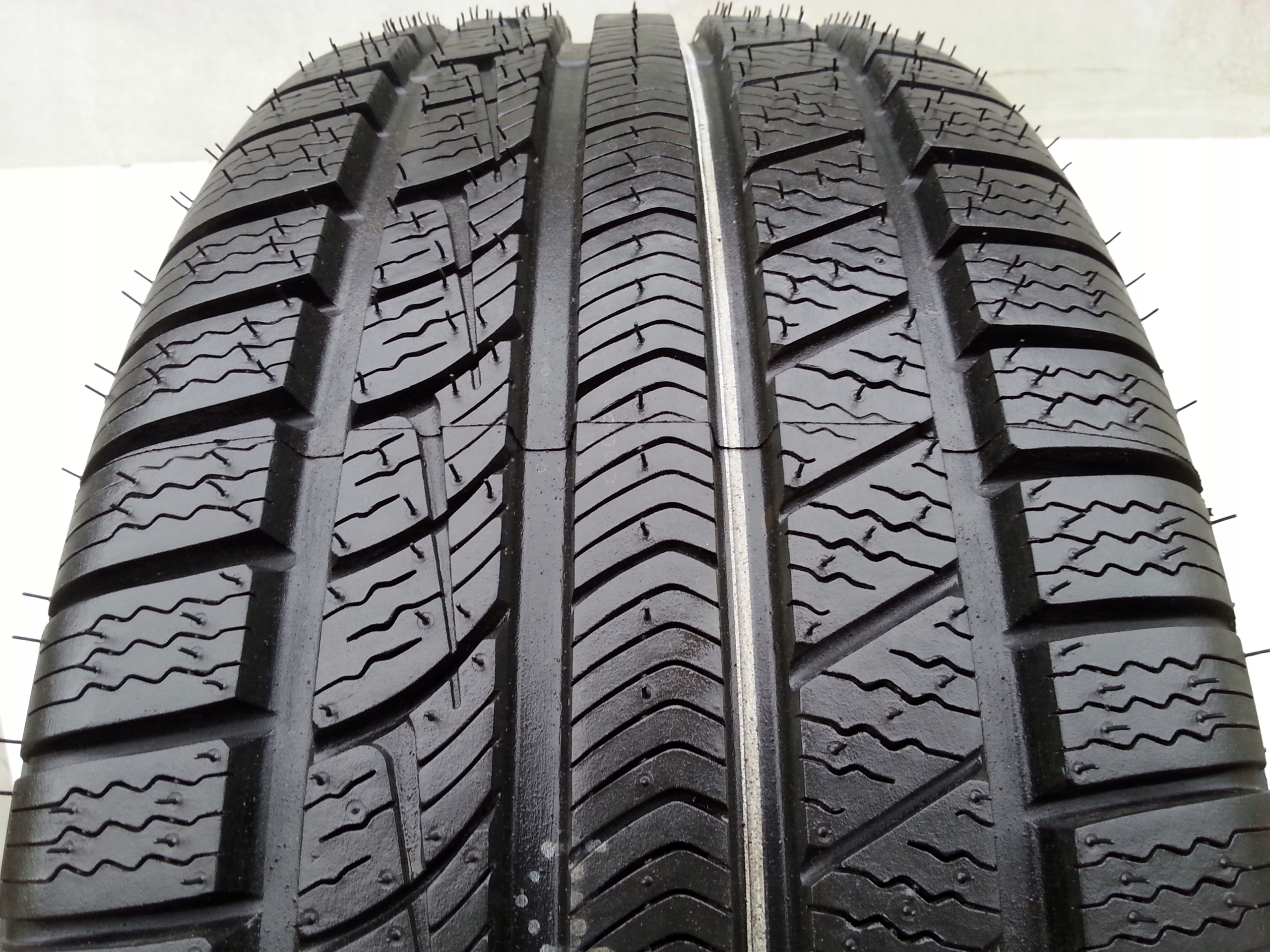 MARANGONI 255 55 18 HP SUV