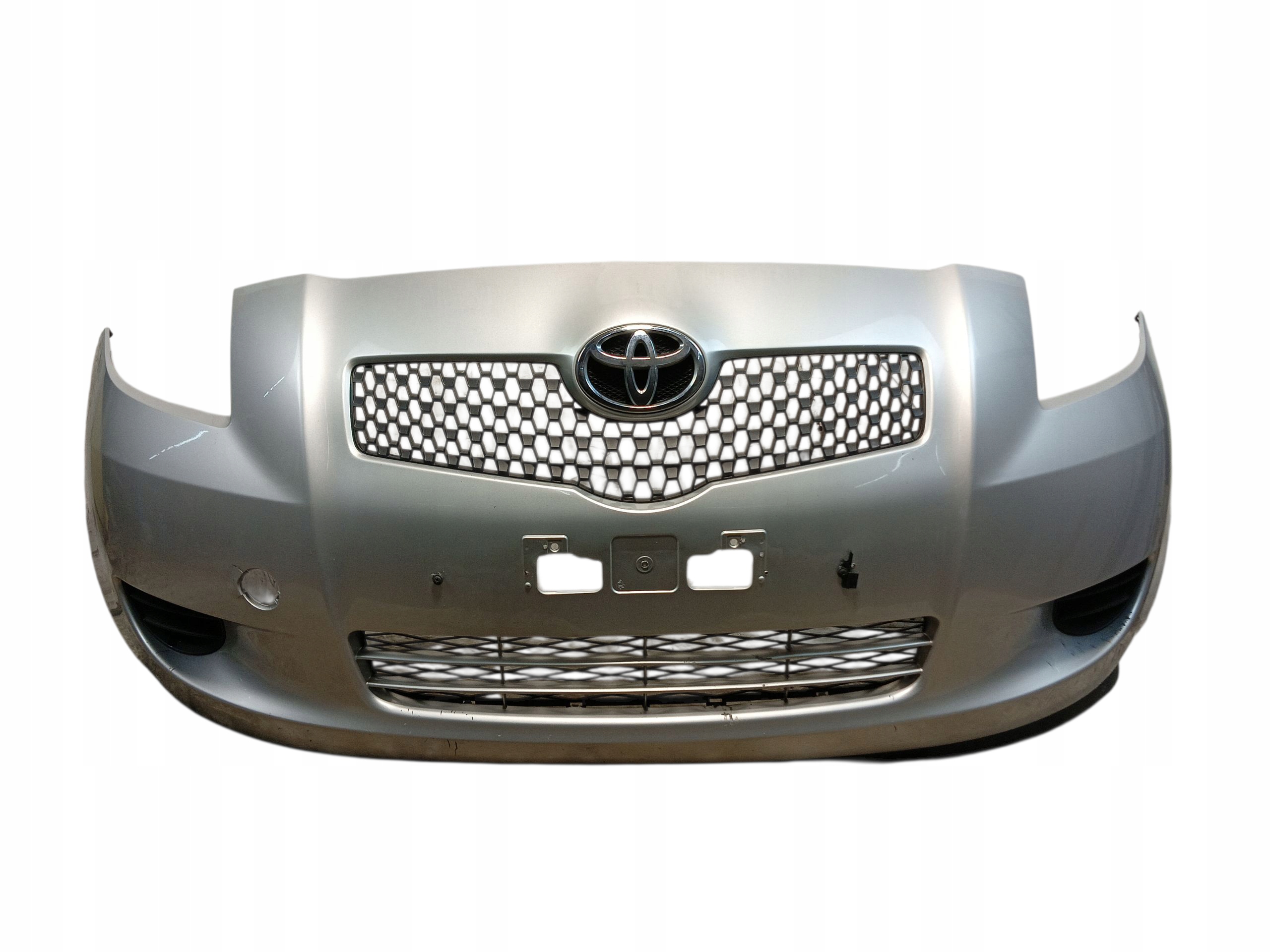 bumper front front TOYOTA YARIS II P9 LAK: 1E7 (05-09)