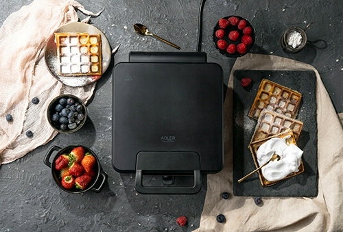 DUŻA GOFROWNICA NA 4 SMACZNE CHRUPIĄCE GOFRY Marka bez marki