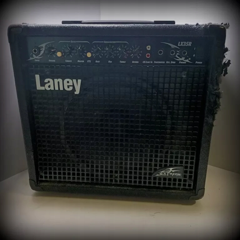 Laney LX-35 R kombo pro elektrickou kytaru