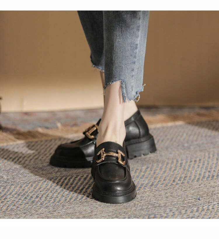 CZARNE SKÓRZANE MOKASYNY DAMSKIE GRUBA PODESZWA Rozmiar 35