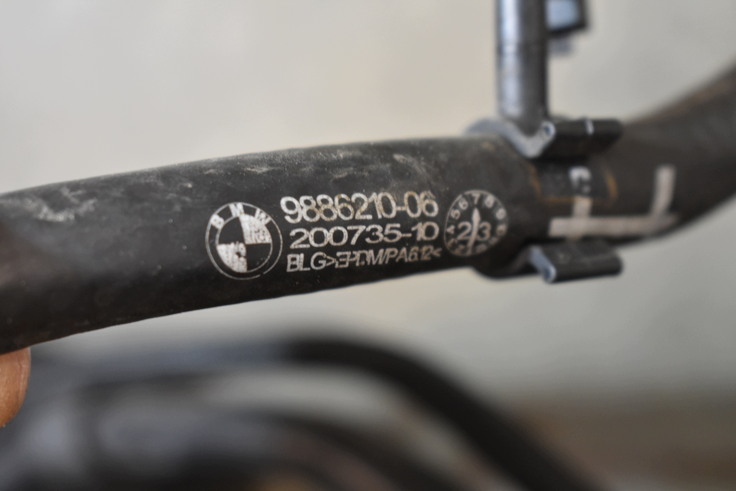 IDEALNE tubi collettore d’acqua BMW G70 G60 1